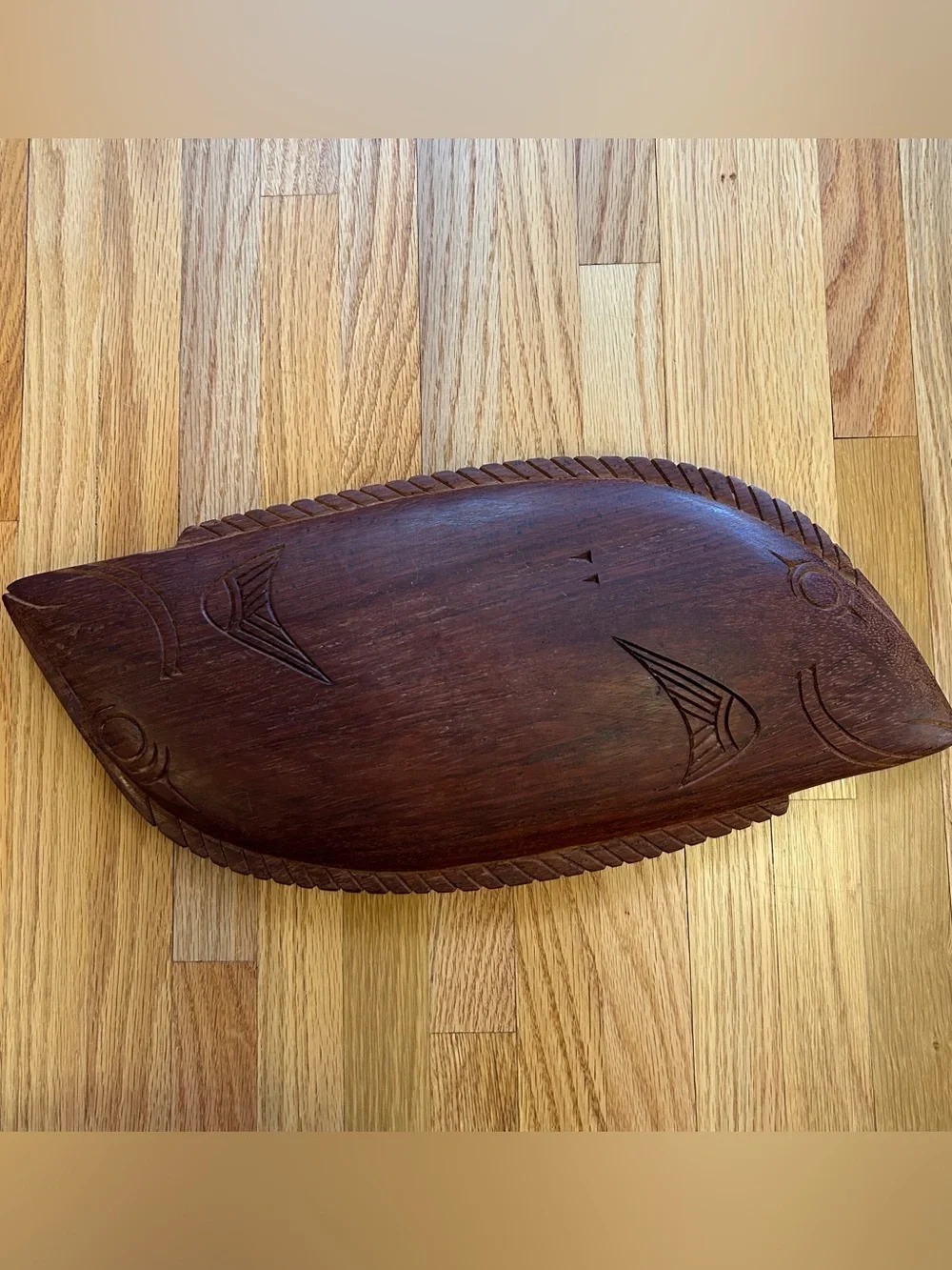 Vintage Wood Hand Carved Fish Bowl Platter